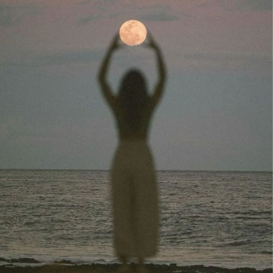 Real Talk: Your Birth Moon Phase Is More Powerful Than Your Horoscope